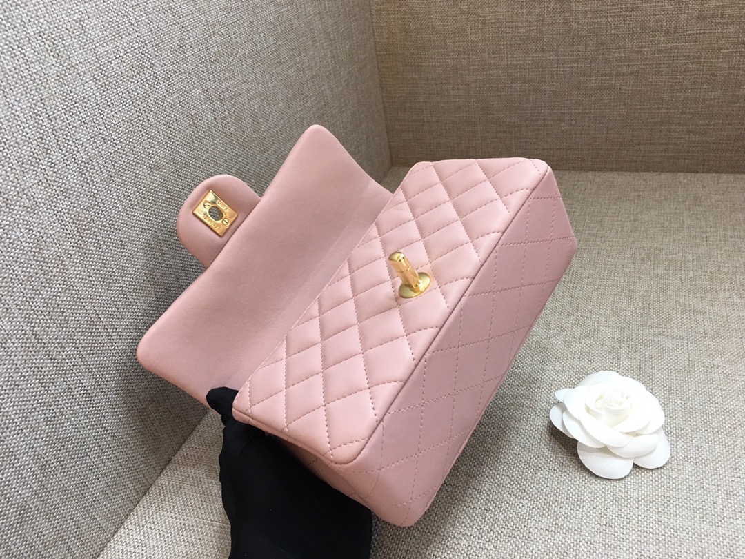 Small Classic Flap Lambskin Bag A01116 Pink/Gold